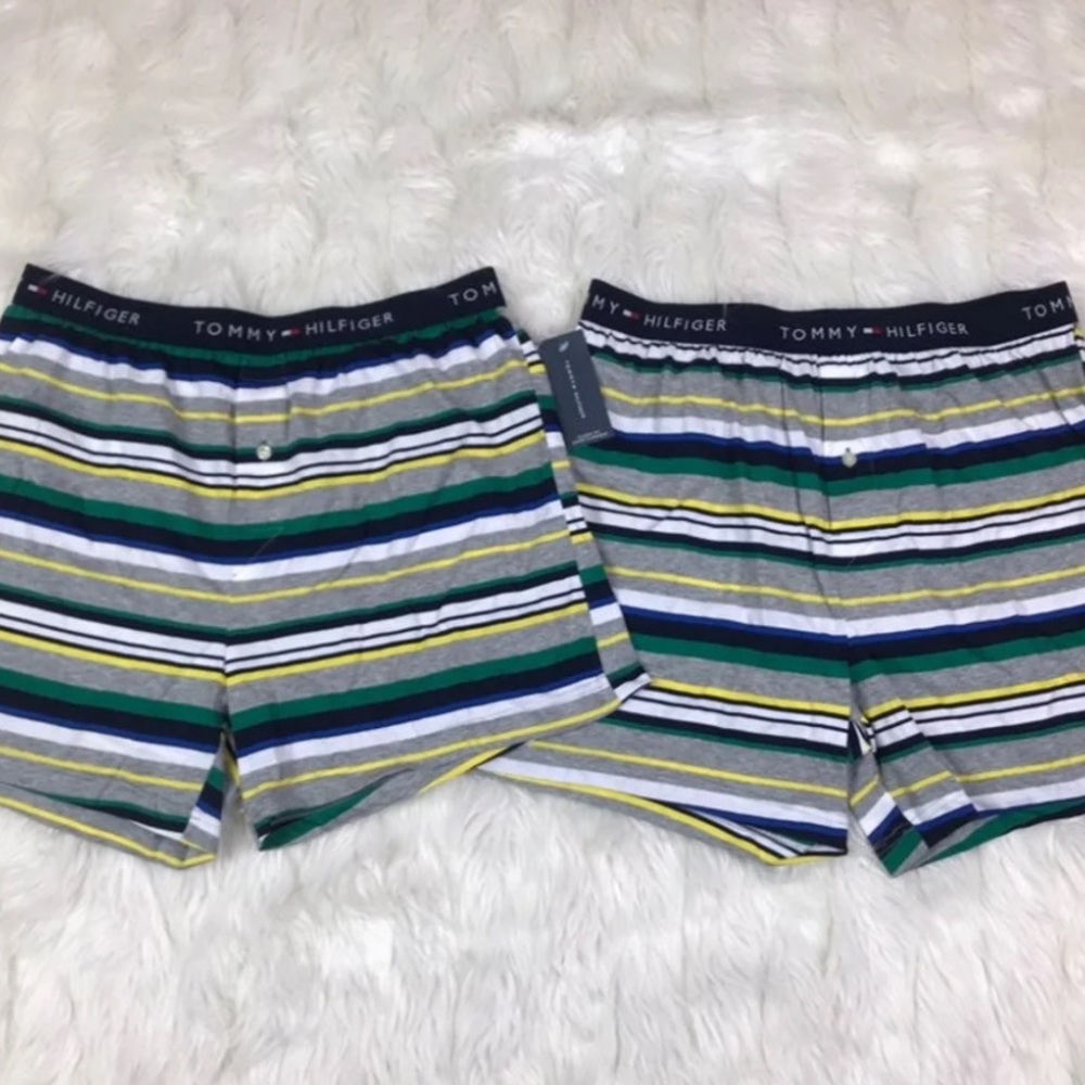 Tommy Hilfiger Men Boxer Shorts Set of 2
Tag size - L(36-38)
